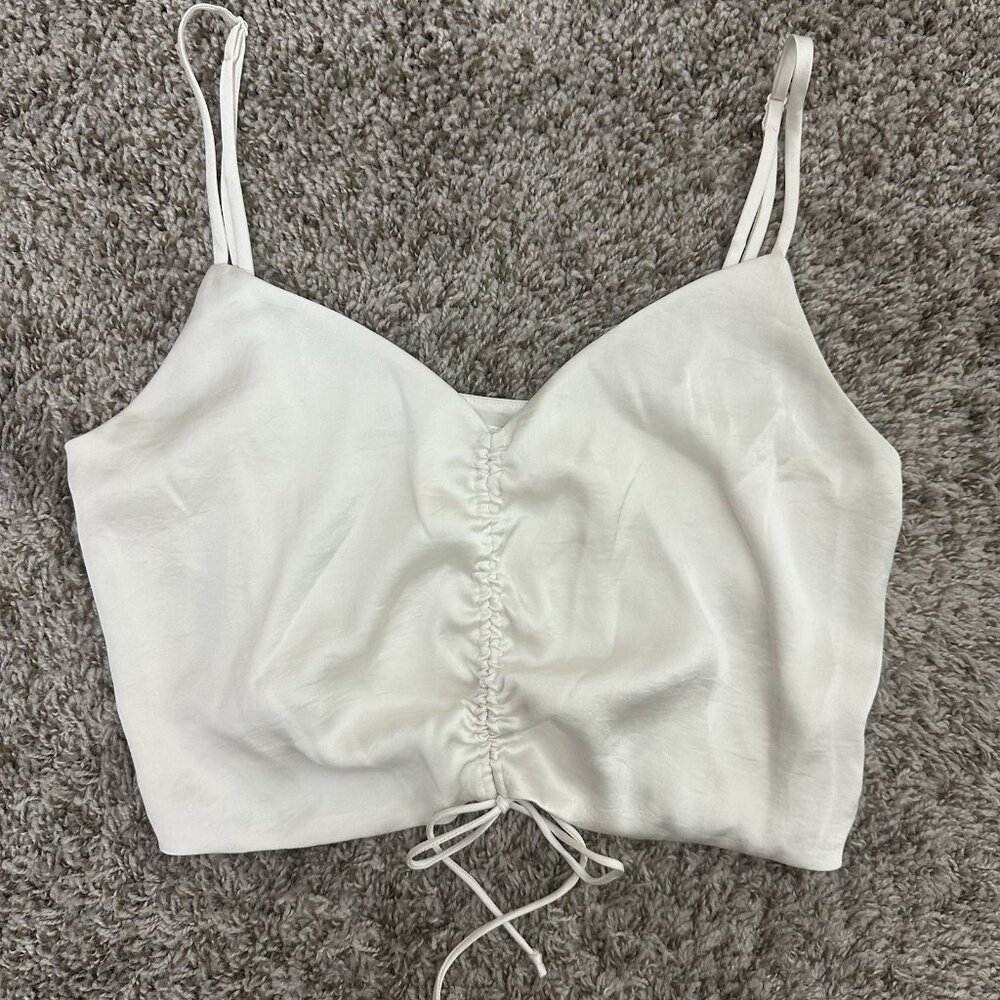 Aritzia Wilfred Verso Cami Top Women's Medium White Adjustable Strap Ruched Crop